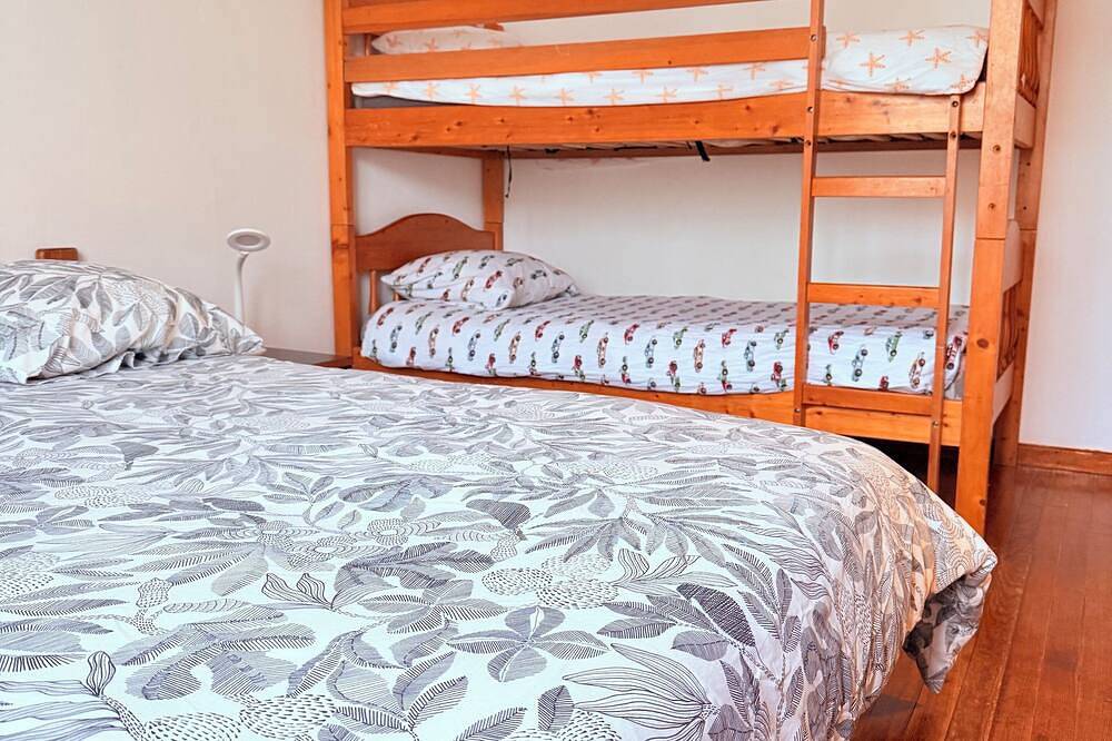 T3 family house, garden and pool near Toulouse in Cugnaux, Haute-Garonne