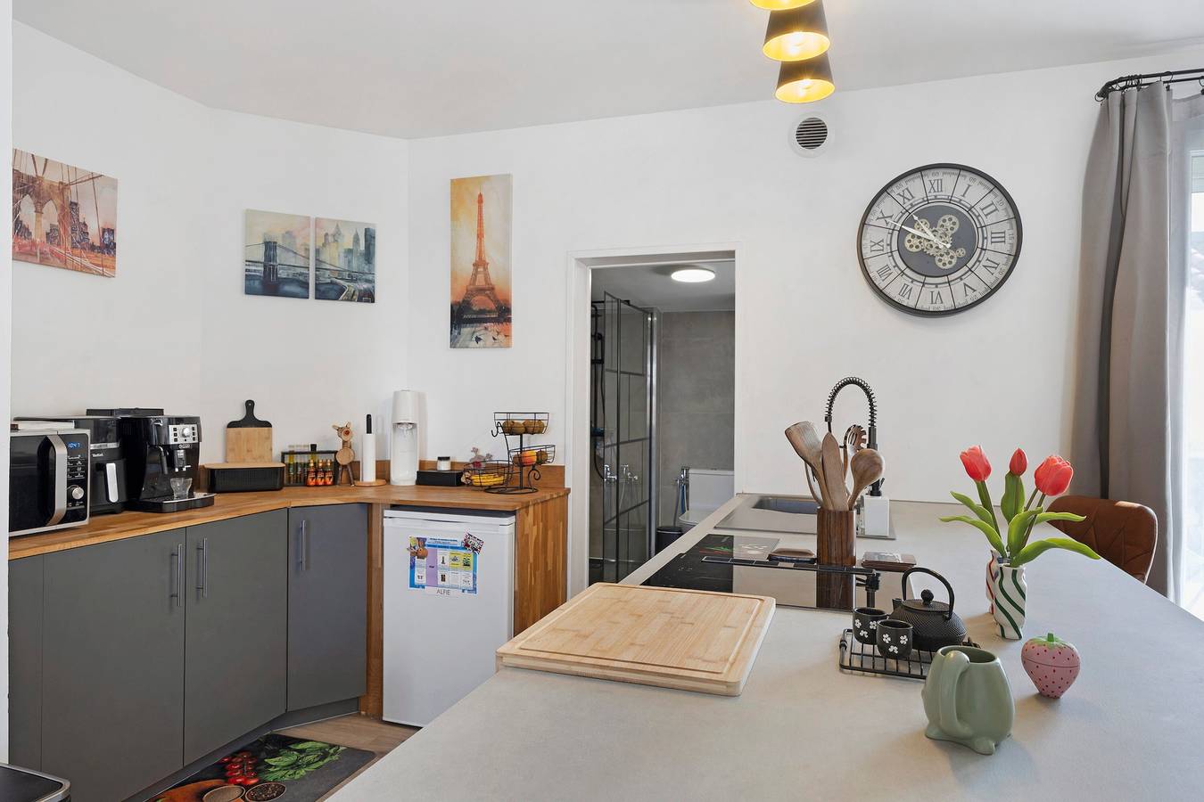 Apartamento entero, Alojamiento « L'Ensoleillé » – Centro ciudad / Estación in Les Sables-d'Olonne, Vandea