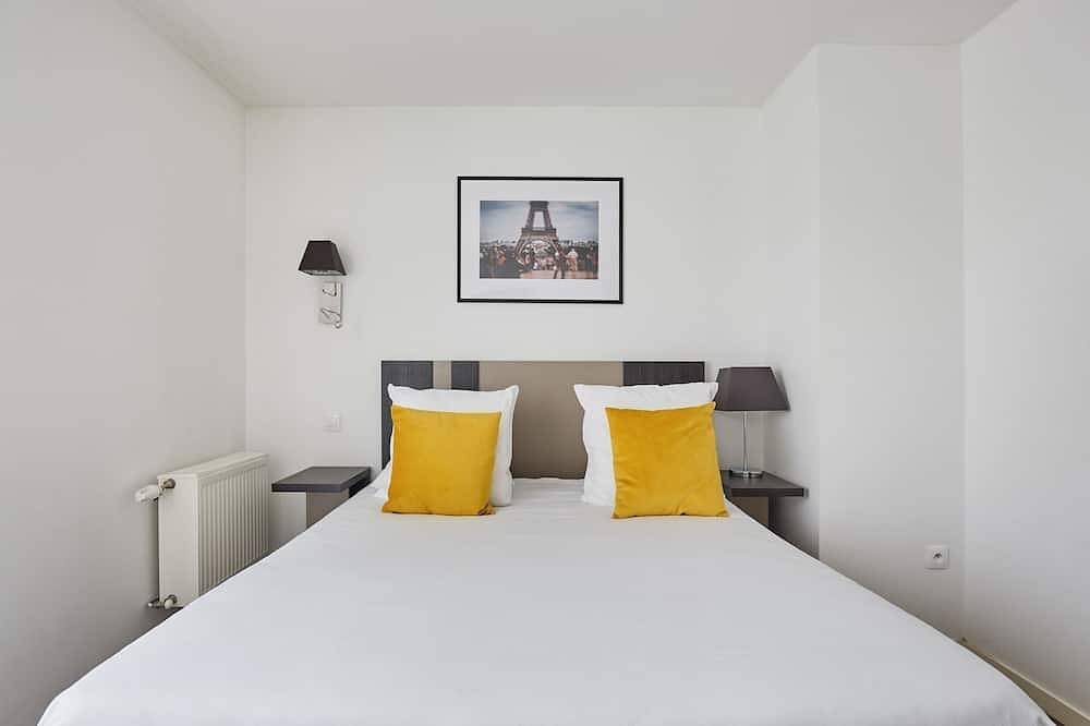 Apartamento entero, Visiter Paris! Estudio Cosy Près du Station Clichy-Levallois + Accès Espace Fitness in Levallois-Perret, Altos del Sena