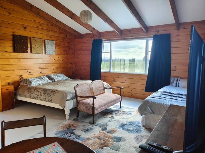 Vakantiewoning voor 3 personen, with tuin and uitzicht op het meer as well as uitzicht in Turangi