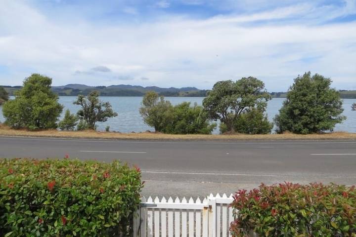 Cottage for 4 people, with balcony and garden in Mangonui