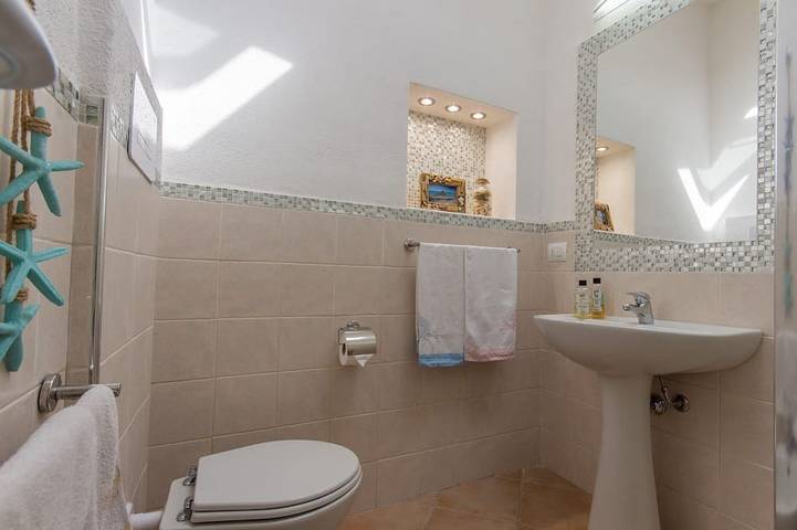 Location de vacances pour 4 personnes, avec terrasse et jacuzzi à Porto Pollo - 4