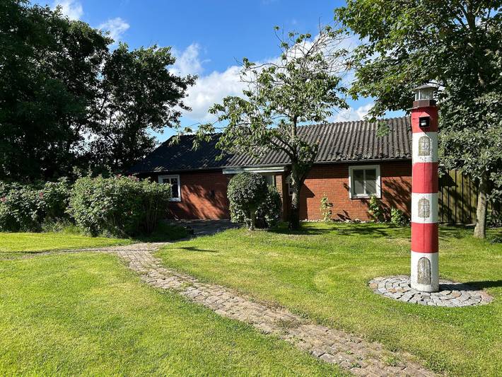 Ferienhaus 'Nordfeddersbüll' mit Gemeinschaftsgarten und Wi-Fi in Emmelsbüll-Horsbüll, Nordfriesland