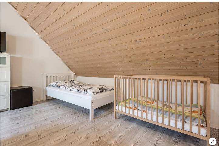 Ganze Wohnung, Attraktive Ferienwohnung in schöner Lage. Nähe der schönen Altstadt von Erding. in Altenerding, Erding