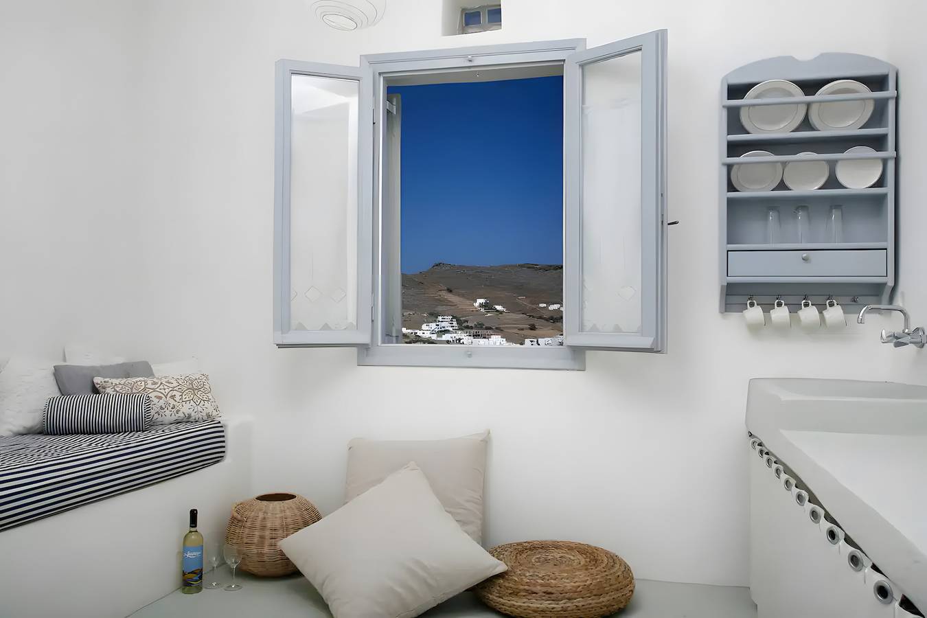 Ferienwohnung in einem Hotel 'Anemos Standard Double Room 1' mit Meerblick, Wi-Fi und Klimaanlage in Tínos