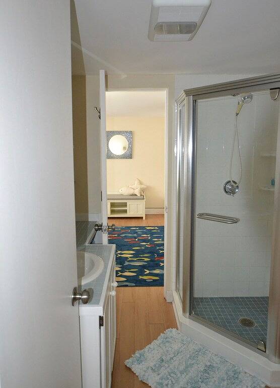 Vacation rental for 5 people, with terrace and hot tub as well as yard in Camden (ME)