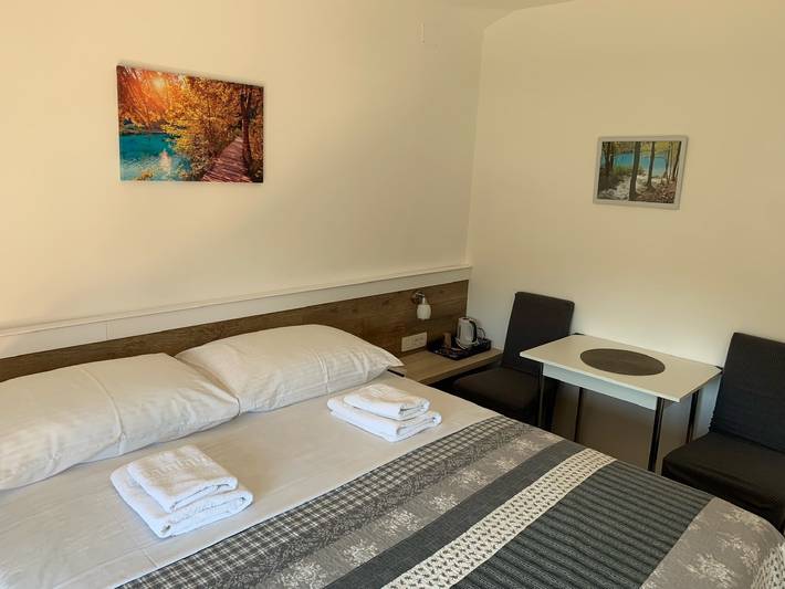 Ferienhaus für 2 Personen, mit Balkon an den Plitvicer Seen - 2