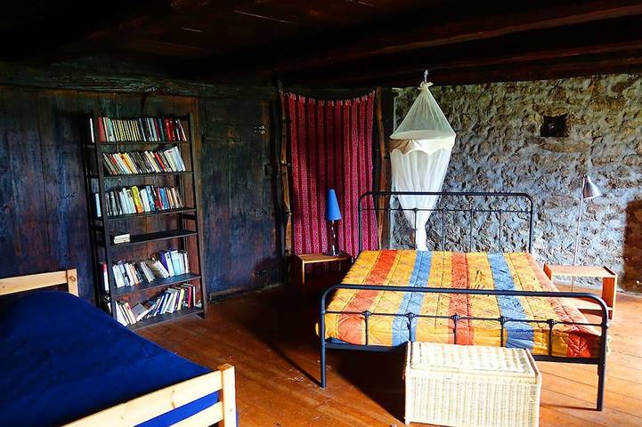 Location de vacances pour 6 personnes, avec balcon et jardin, animaux acceptés à Laboule - 4