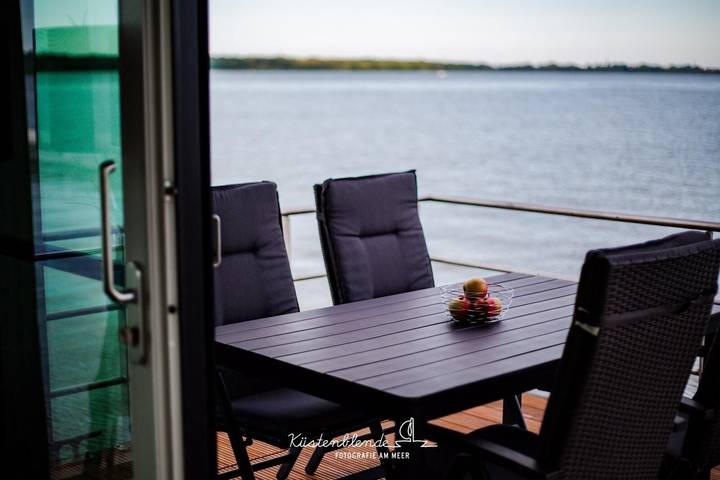 Hausboot für 4 Personen, mit Terrasse und Seeblick in Ribnitz-Damgarten - 4