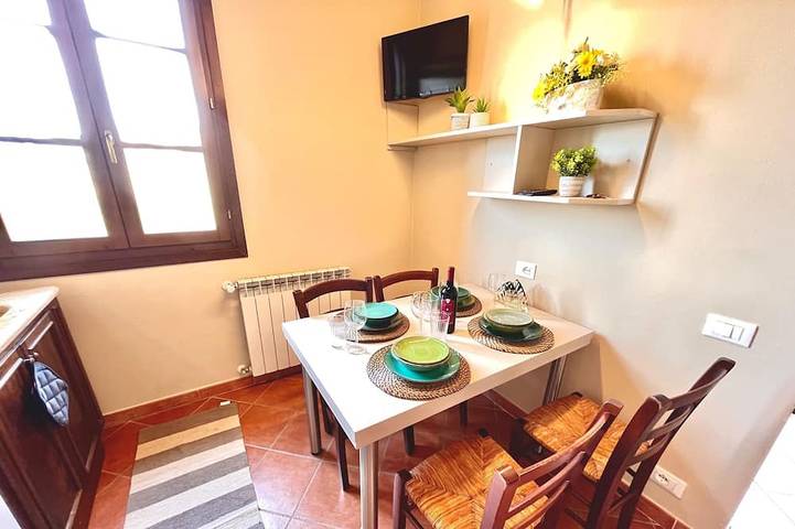 Agriturismo per 4 persone, con balcone, con animali domestici in Santa Luce