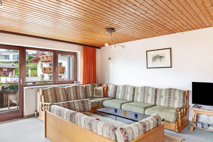Ferienwohnung für 8 Personen, mit Balkon und Garten sowie Sauna in Seefeld in Tirol - 2