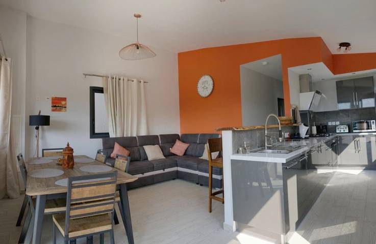 Location de vacances pour 10 personnes, avec jardin et jacuzzi à Entre-Deux - 4