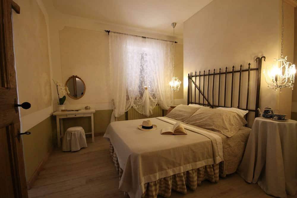 Schönes Ferienhaus im Val d’Orcia, mit Pool, grossem Garten, nah Pienza in Pienza, Orciatal