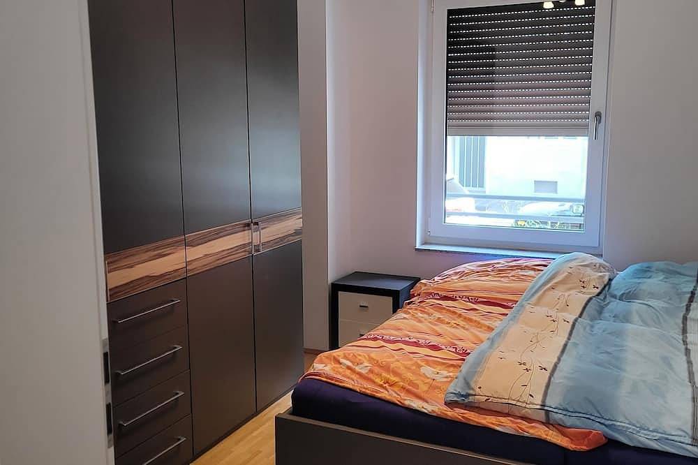 Entire apartment, Modern apartment for families with small children. U1 within walking distance in Nuremberg, Franconia