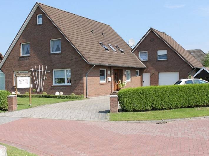Ferienwohnung für 3 Personen, mit Terrasse und Garten in Werdum