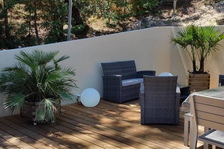 Ferienhaus für 6 Personen, mit Balkon/Terrasse und Terrasse sowie Garten