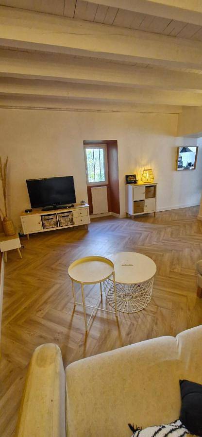 Gîte pour 6 personnes, adapté aux familles à Villeneuve-de-Berg - 3