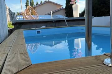 Maison de campagne pour 4 personnes, avec piscine et jardin, animaux acceptés à Creuzier-le-Vieux