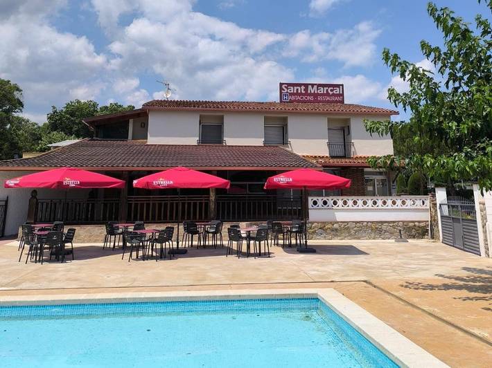 Maison d’hôte pour 2 personnes, avec terrasse et piscine