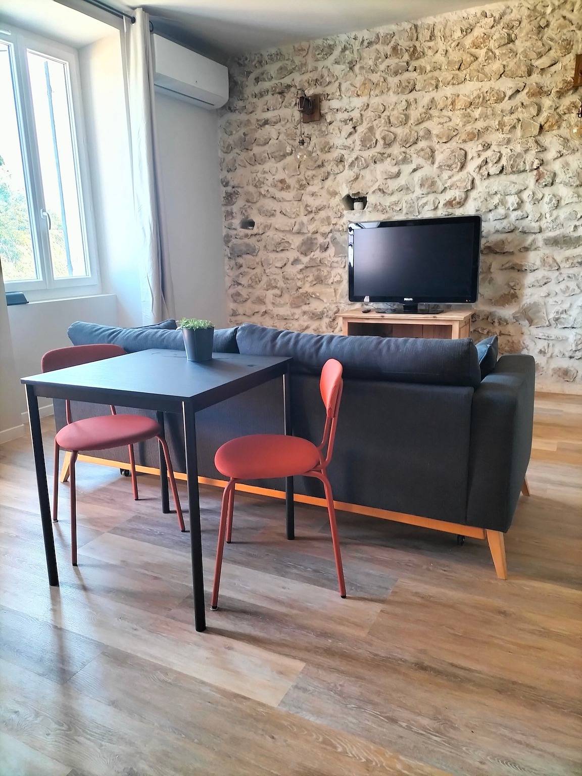 Casa vacacional «La halte provençale - Cocooning» con terraza privada, Wi-Fi y aire acondicionado in Châteaurenard, Region de Arles