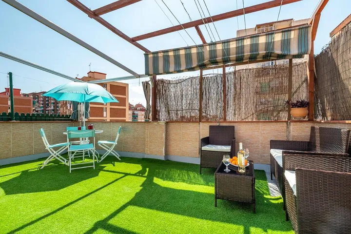 Apartamento de vacaciones para 4 personas, con terraza y vistas - 1