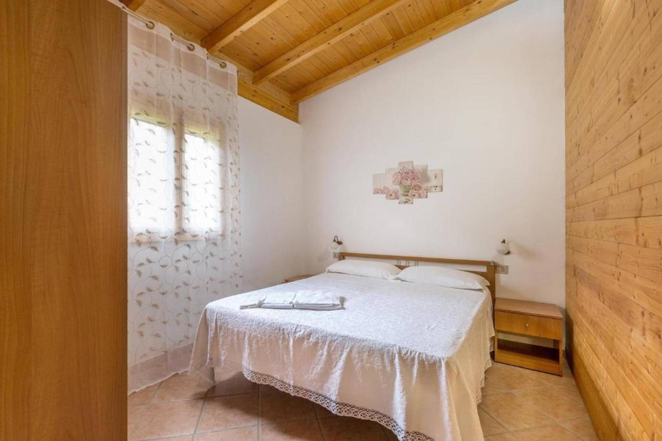 Bungalow 'Agriturismo Alimini-  3' with Private Terrace, Wi-Fi and Air Conditioning in Frassanito, Lecce Province