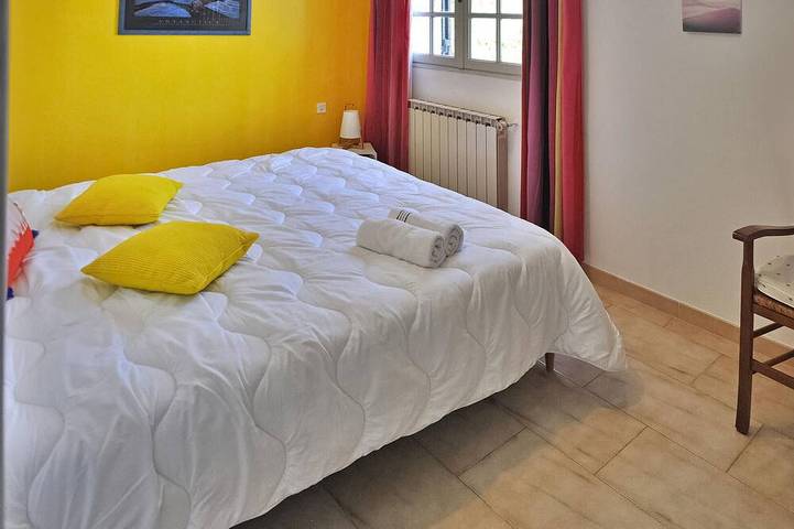 Schönes Haus in Rognonas mit Wlan in Rognonas, Arles und Umgebung