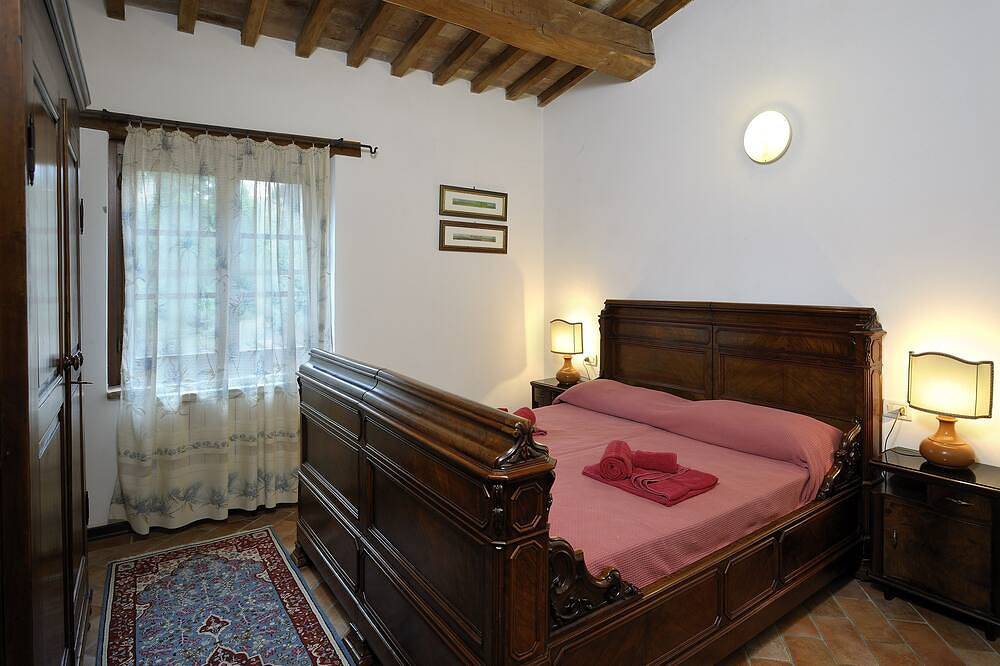 Leccino-Le Gorghe di Valmarino Residencia en Umbría a 5 km de Perugia Piscina y Wifi in Corciano, Provincia de Perugia