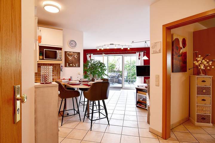 Ferienwohnung für 4 Personen, mit Terrasse und Garten in Koserow
