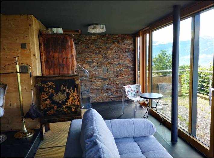 Ferienhaus für 4 Personen, mit Balkon/Terrasse und Whirlpool sowie Garten und Ausblick im Berner Oberland - 4