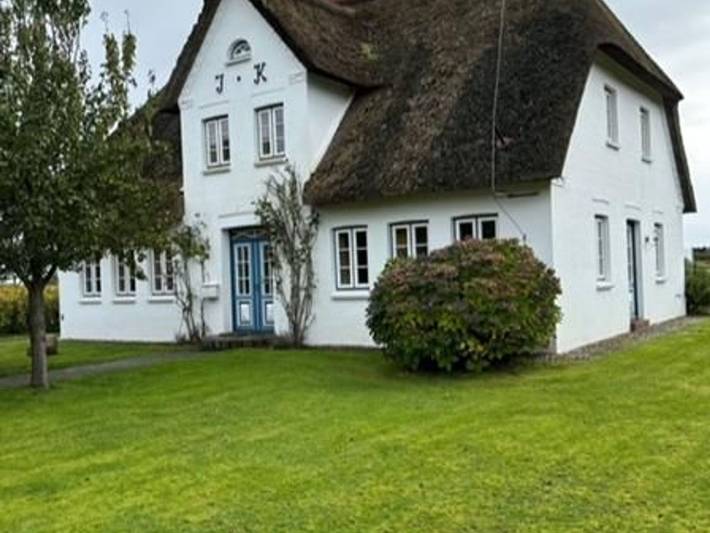 Ferienhaus für 5 Personen, mit Ausblick und Garten sowie Terrasse, kinderfreundlich in Nieblum - 2