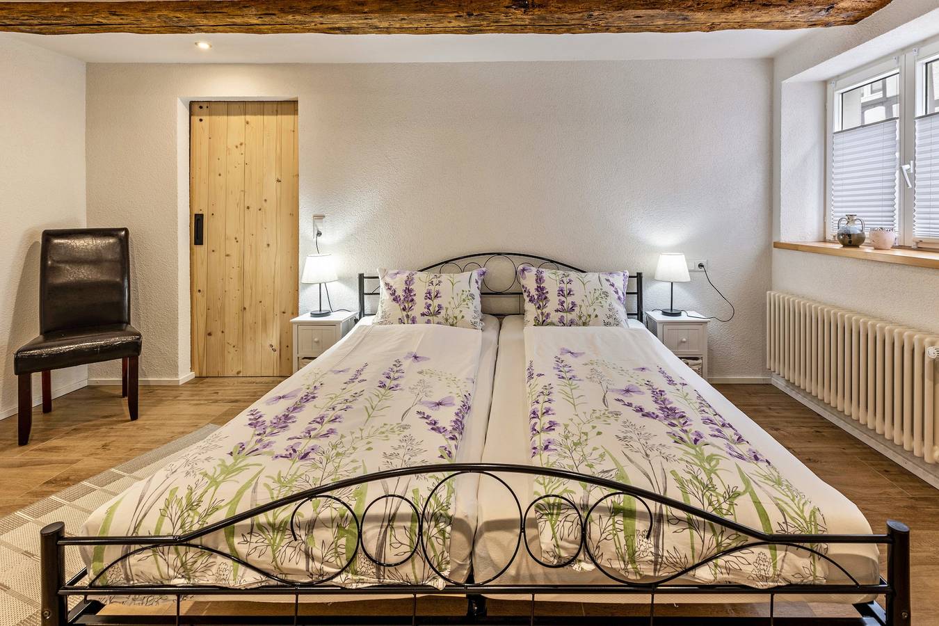 Ganze Wohnung, Liebevoll renovierte Altbau Wohnung, direkt am See in Hemmenhofen in Hemmenhofen, Gaienhofen