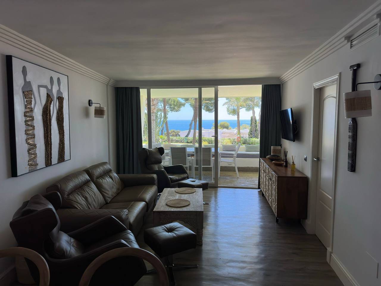Entire apartment, Apartment 'Parque Miraflores' with Shared Pool, Wi-Fi and Air Conditioning in La Cala de Mijas, Mijas
