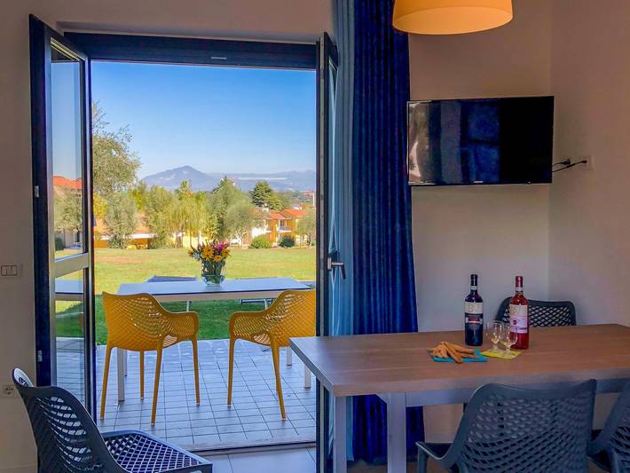 Ferienwohnung für 6 Personen, mit Garten und Pool sowie Balkon in Castelnuovo del Garda - 4