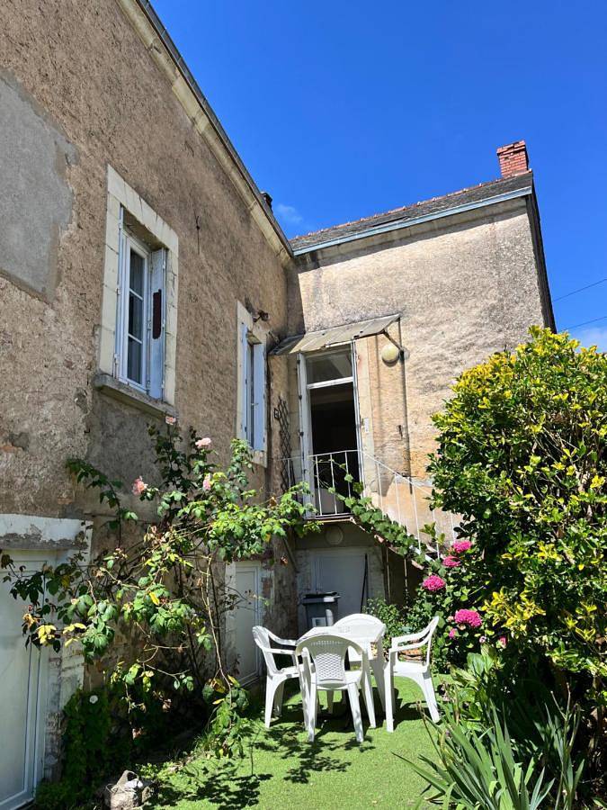 Location de vacances pour 10 personnes, avec terrasse à Sablé-sur-Sarthe - 3