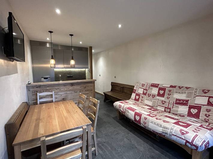 Apartamento entero, Méribel: Apto con balcón, taquilla para esquís, mascotas permitidas in Méribel-Mottaret, Les Allues