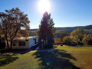 Bungalow für 6 Personen, mit Ausblick und Balkon sowie Garten, mit Haustier in Franken