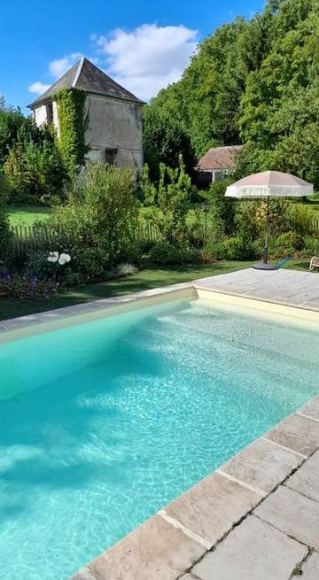 Chambre d’hôte pour 3 personnes, avec jardin et piscine dans Oise
