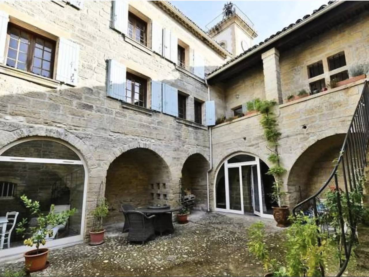 Huis 2 Personen in Saint-Siffret, Nimes en omgeving