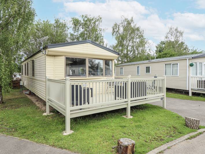 Caravan for 8 people, with garden in Lincolnshire
