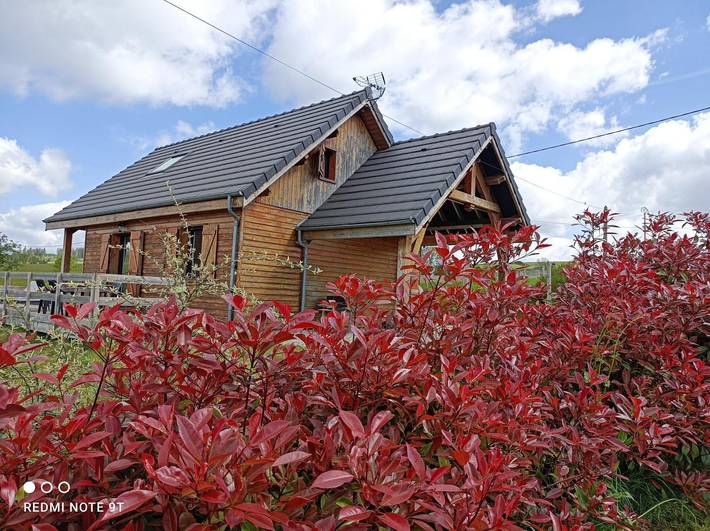 Gîte pour 6 personnes, avec jardin, animaux acceptés à La Tour-d'Auvergne - 2