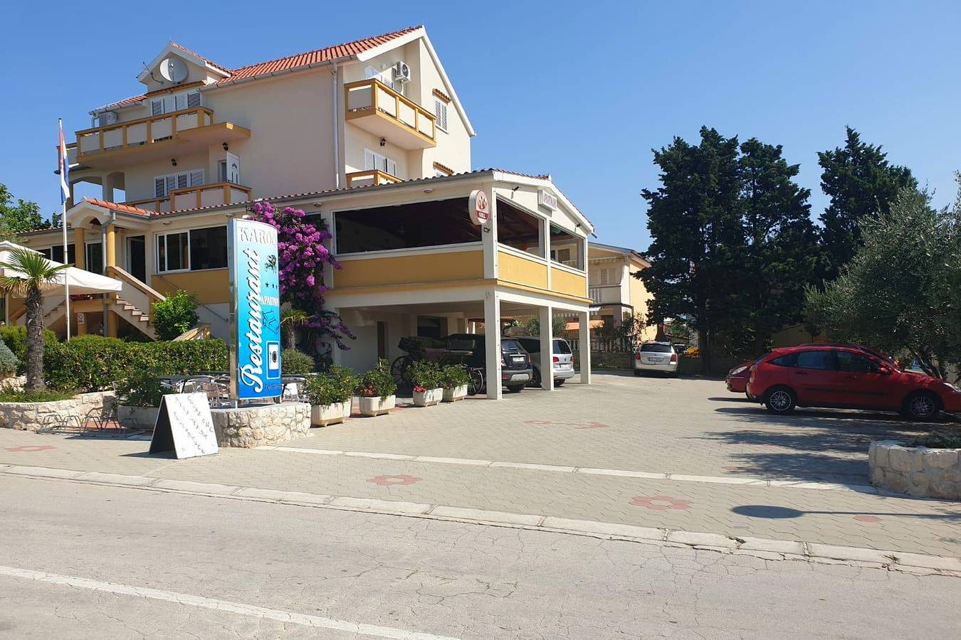 Ganze Wohnung, 1-Zimmer-Ferienwohnung mit Balkon und Meerblick Vrsi - Mulo, Zadar A-3276-a in Mulo, Vrsi