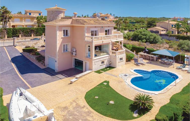 Ferienhaus für 9 Personen, mit Garten und Terrasse sowie Pool in Sa Torre - 4