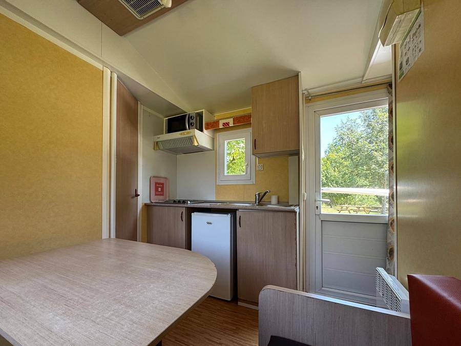 Camping Le Célé - Mobilhome 4 personnes - Nina in Saint-Sulpice (Lot), Parc Naturel Régional des Causses du Quercy