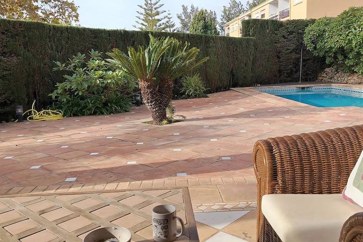 Villa for 10 people, with garden, with pets in Marbella Centre