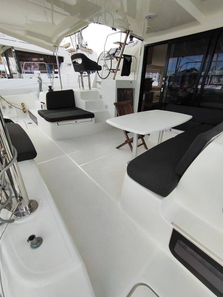 Bateau pour 8 personnes in Martinique