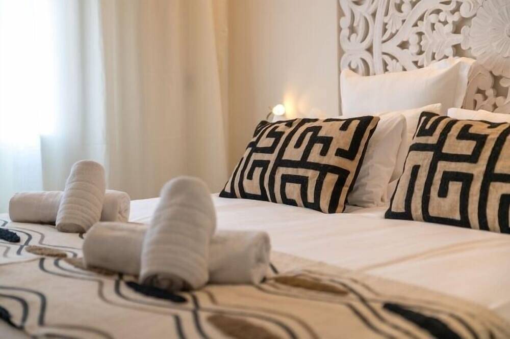 Entire apartment, Rental unit in Málaga · ★4.78 · 1 bedroom · 2 beds · 1 bath in Malaga Centro Historico, Malaga