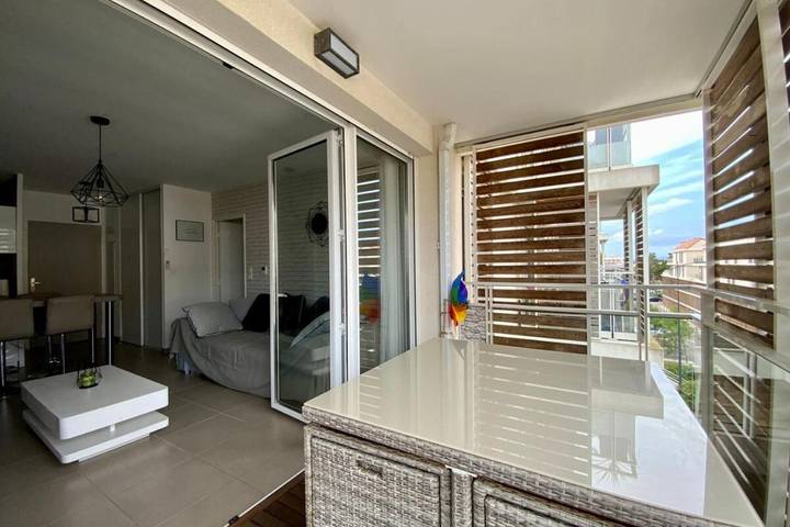Location de vacances pour 4 personnes, avec Terrasse dans Plage Saint Pierre Rive Droite Palavas Les Flots