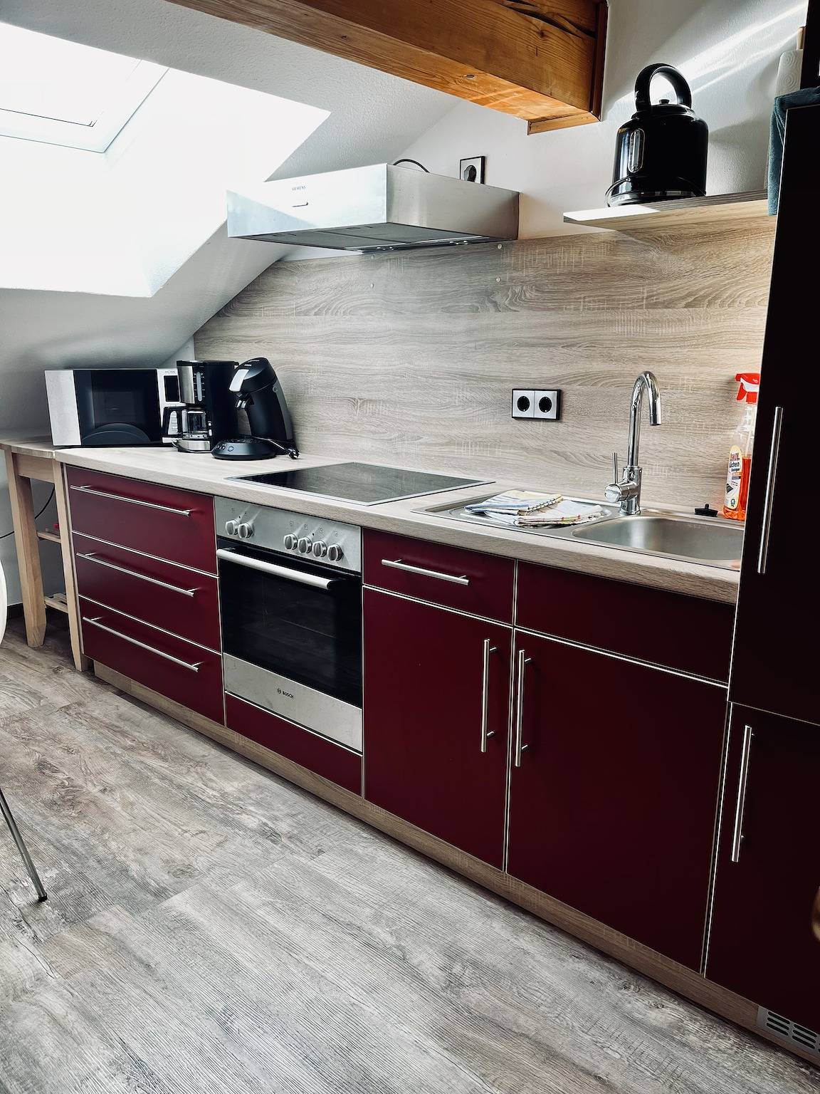 Geheel vakantieappartement, Ferienwohnung Thullner inkl. Chiemgaukarte - Flat 3, 40 sqm, kitchen, 1 bed-sit room, max 2 pers, Wlan in Ruhpolding, Beierse Alpen