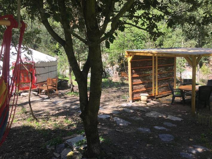 Tente pour 3 personnes, avec jardin et vue, animaux acceptés dans l' Aude - 4